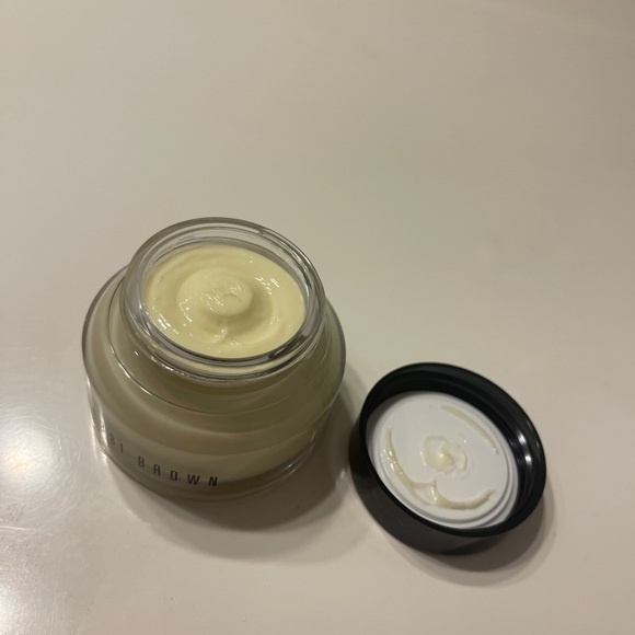 Bobbi brown moisturizer and primer - Picture 7 of 7